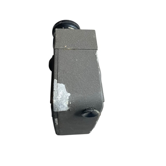 Vintage MANSFIELD HOLIDAY Zoom 8 MM Movie Camera Untested - Picture 5 of 11